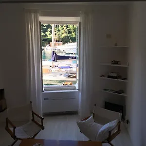 https://pieds-dans-leau-a-portofino.hotelitalianriviera.com