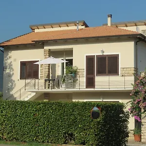 “bouganville” Loc Avane Pisa Vecchiano